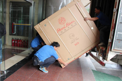 嘉定钢琴贵重工艺品无忧运